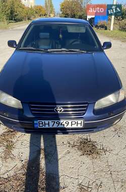 Седан Toyota Camry 1997 в 