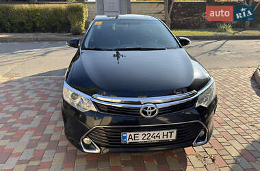 Toyota Camry 2016