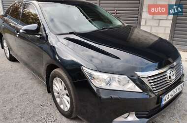 Toyota Camry 2011