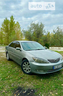 Седан Toyota Camry 2004 в Кременчуці