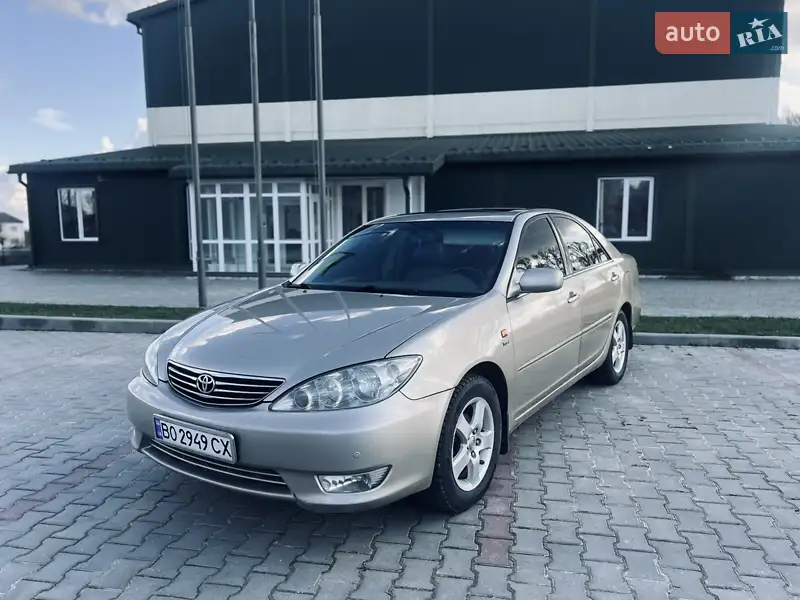 Toyota Camry 2005