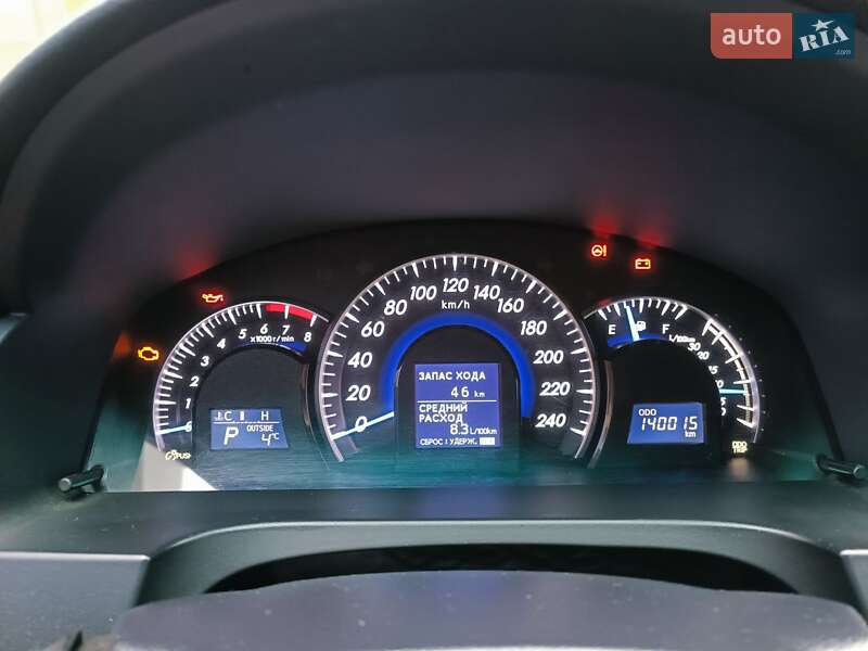 Седан Toyota Camry 2011 в Харкові