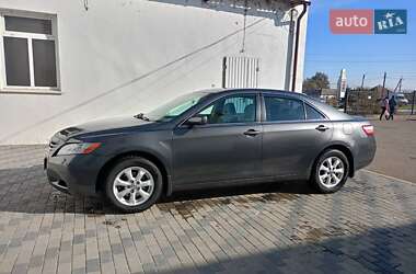 Седан Toyota Camry 2007 в Килии