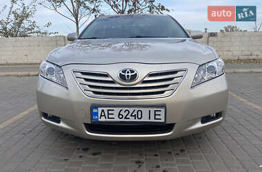 Седан Toyota Camry 2006 в Нікополі