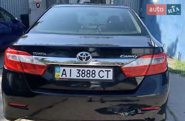 Седан Toyota Camry 2012 в Киеве