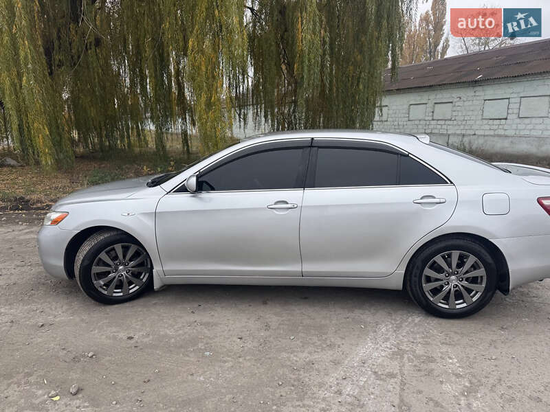 Седан Toyota Camry 2008 в Дніпрі