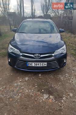 Седан Toyota Camry 2015 в 