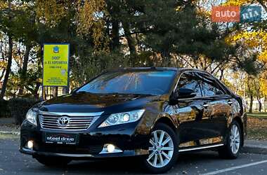 Toyota Camry 2012