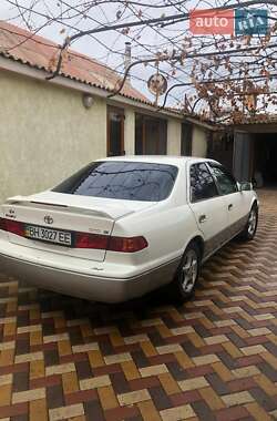 Седан Toyota Camry 2000 в 