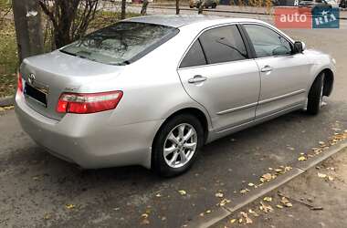 Седан Toyota Camry 2008 в Киеве