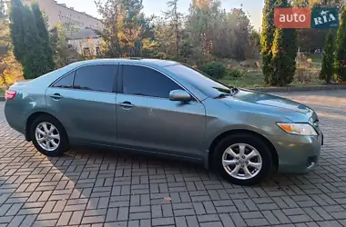 Toyota Camry 2011