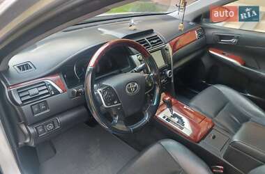 Седан Toyota Camry 2012 в Трускавце