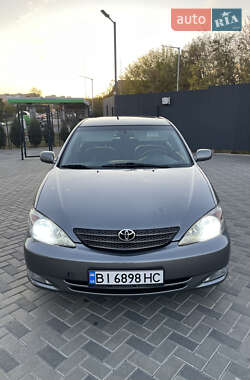 Седан Toyota Camry 2002 в Полтаві