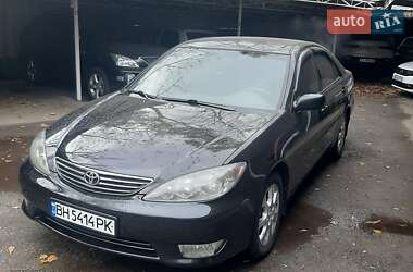 Седан Toyota Camry 2004 в Одессе