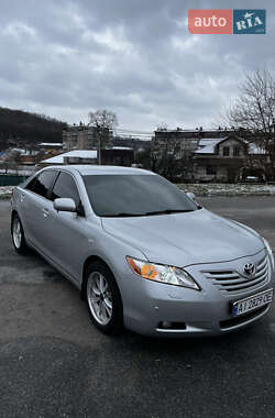 Седан Toyota Camry 2008 в Обухове