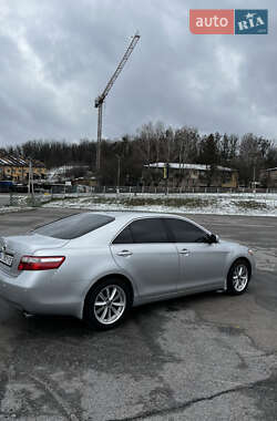 Седан Toyota Camry 2008 в Обухове