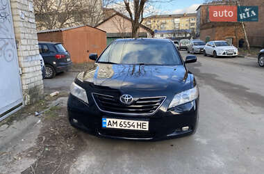 Седан Toyota Camry 2007 в Житомире