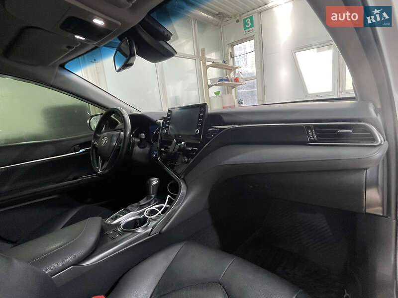 Седан Toyota Camry 2021 в Одесі