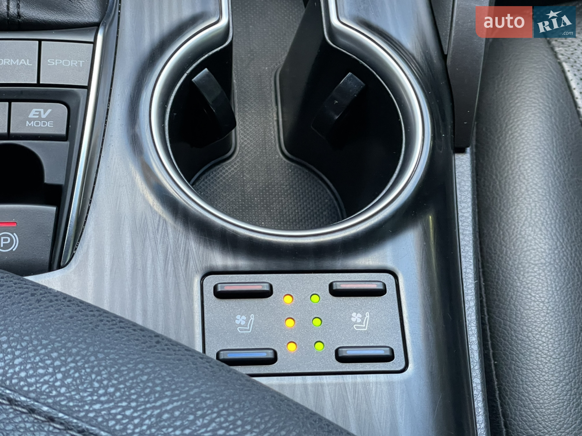 2021 Toyota Camry - мініатюра 41