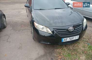 Седан Toyota Camry 2006 в Кривом Роге