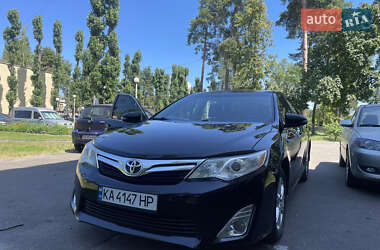 Toyota Camry 2012