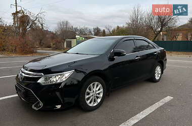 Седан Toyota Camry 2015 в Харькове