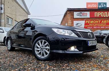 Седан Toyota Camry 2013 в Смеле