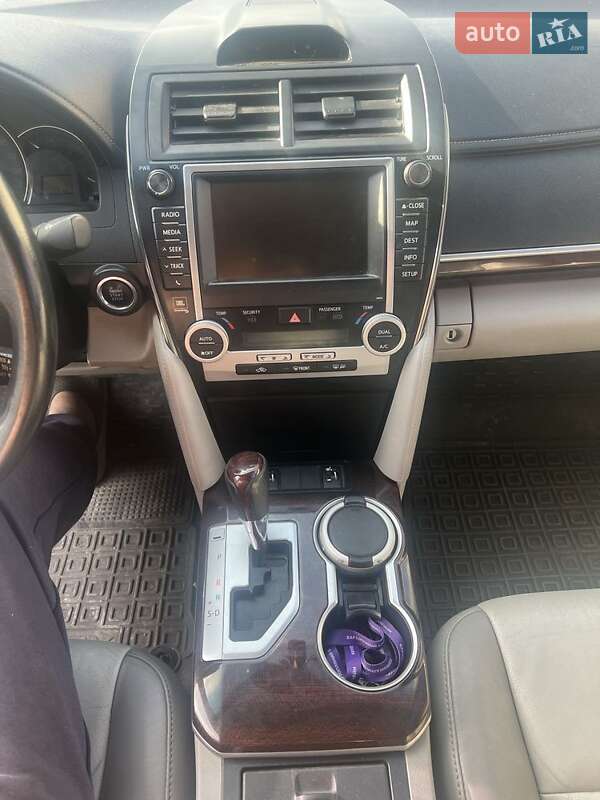 Седан Toyota Camry 2012 в Борисполі