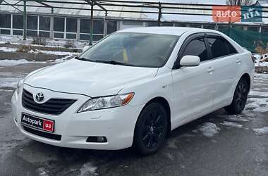 Седан Toyota Camry 2008 в Києві