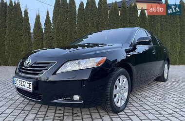 Седан Toyota Camry 2007 в Львове