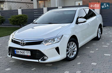 Седан Toyota Camry 2017 в Одесі