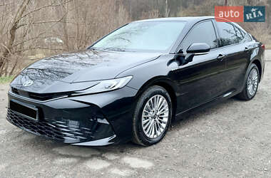 Toyota Camry 2024