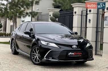 Седан Toyota Camry 2021 в Одессе