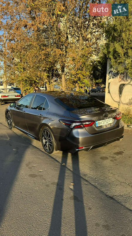 Седан Toyota Camry 2021 в Одесі