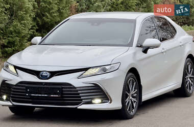 Toyota Camry 2023