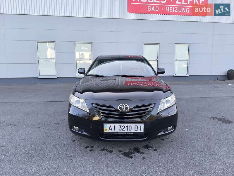 Седан Toyota Camry 2007 в Житомирі