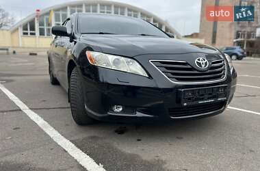 Седан Toyota Camry 2008 в Черкасах