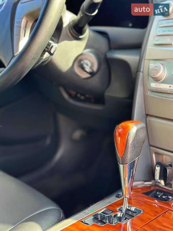 Седан Toyota Camry 2008 в Черкасах