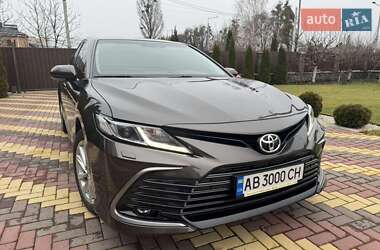 Седан Toyota Camry 2021 в Виннице