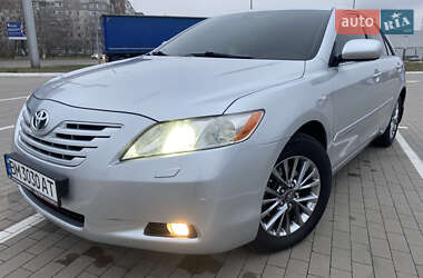 Седан Toyota Camry 2007 в Сумах