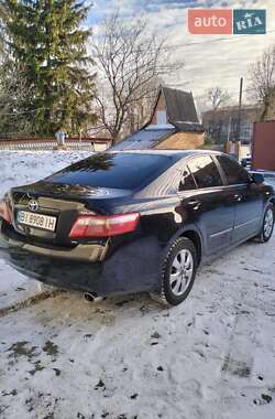 Седан Toyota Camry 2007 в Хороле