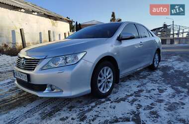 Toyota Camry 2012