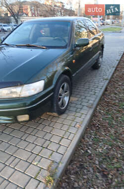 Седан Toyota Camry 1999 в Одессе