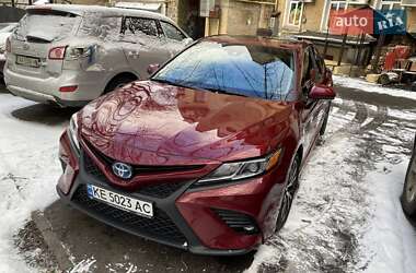 Toyota Camry 2018