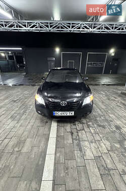 Седан Toyota Camry 2006 в Луцьку