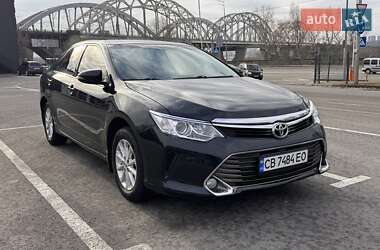 Toyota Camry 2017