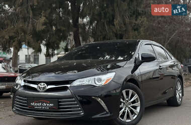 Toyota Camry 2015