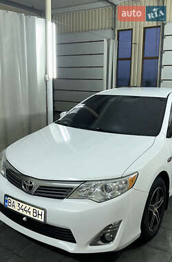 Toyota Camry 2011