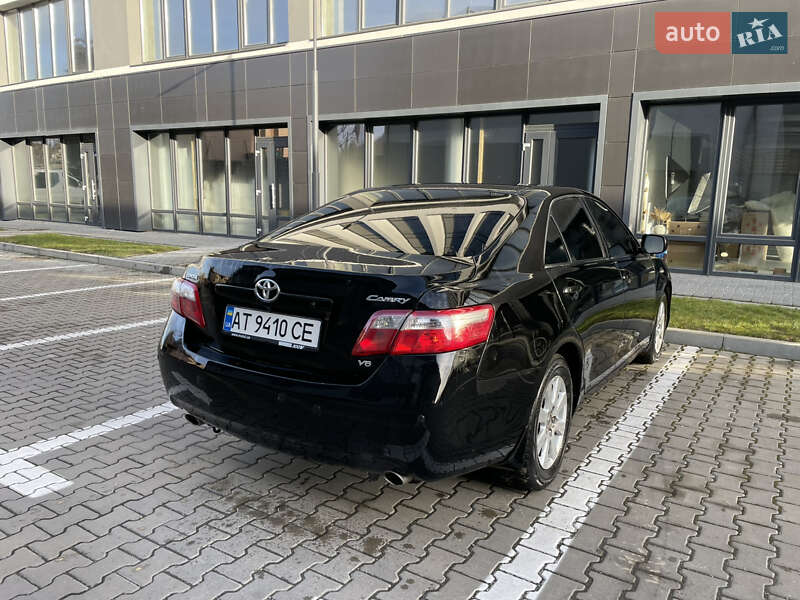 Седан Toyota Camry 2007 в Ивано-Франковске