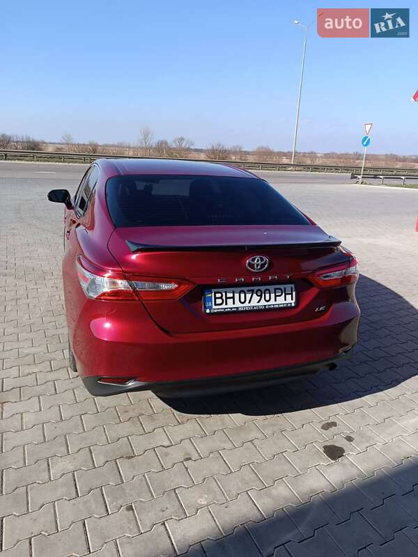 Седан Toyota Camry 2018 в Любашівці